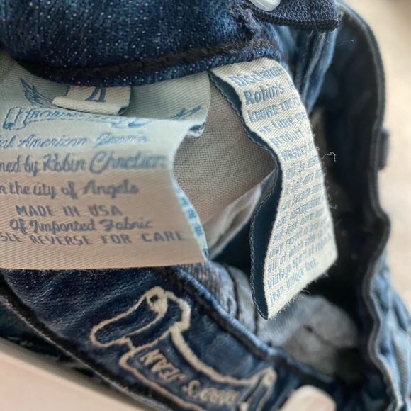 Robin’s Jean (kids) - Picture 3 of 4